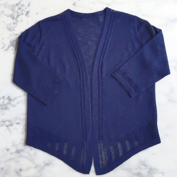 NWOT. Navy Blue Lightweight Openfront Cardigan with Knit Design and 3/4 Sleeve. - Picture 3 of 4